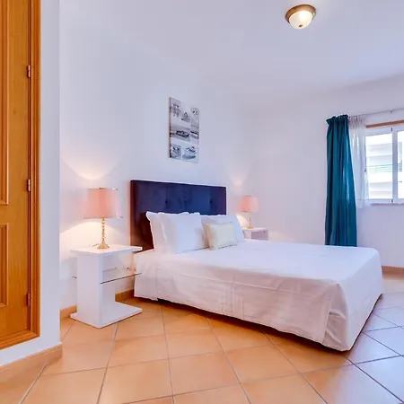 Apartment Al - Colina Holidays Quarteira