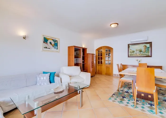 Al - Colina Holidays * Quarteira