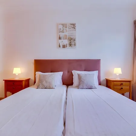 Al - Colina Holidays Apartment *